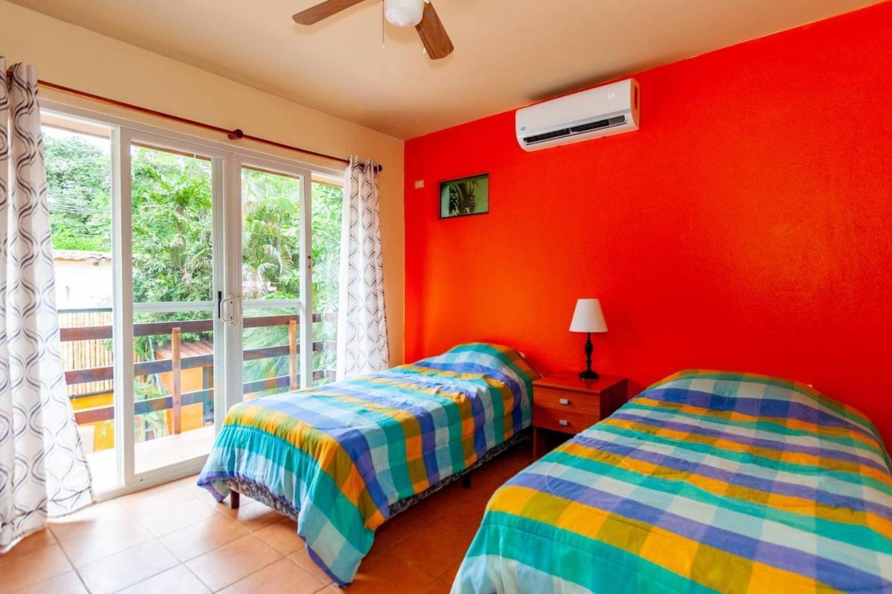 Nicely Priced Duplex In Surfside With Private Pool And Ac In Every Room Potrero  Zewnętrze zdjęcie